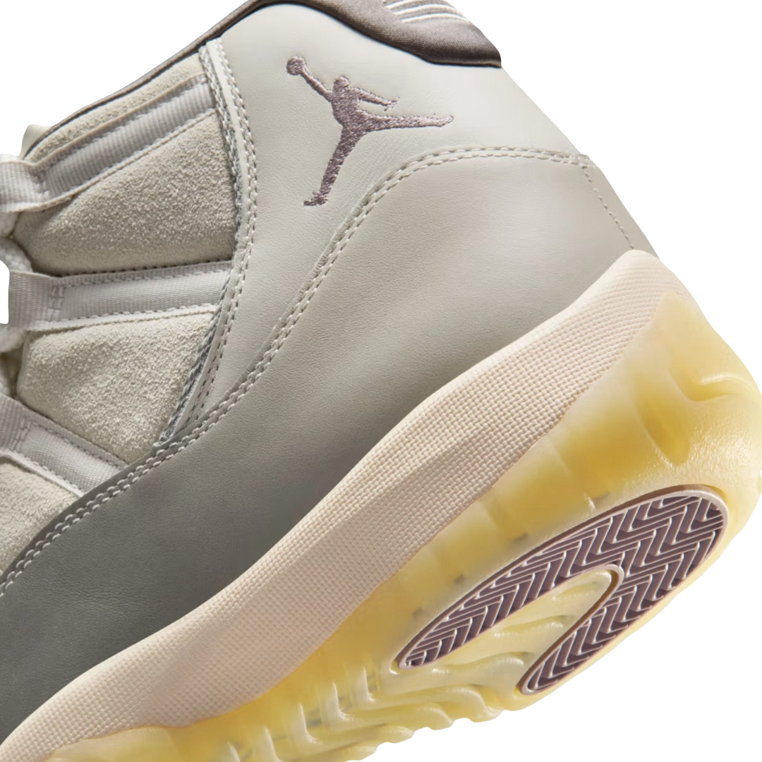 (Men's) Air Jordan 11 Retro "City Pack Tokyo Japan / Phantom Grey" (2026) [IQ3459-072] Sneakers in Grey | FOOT NINJAS {9}