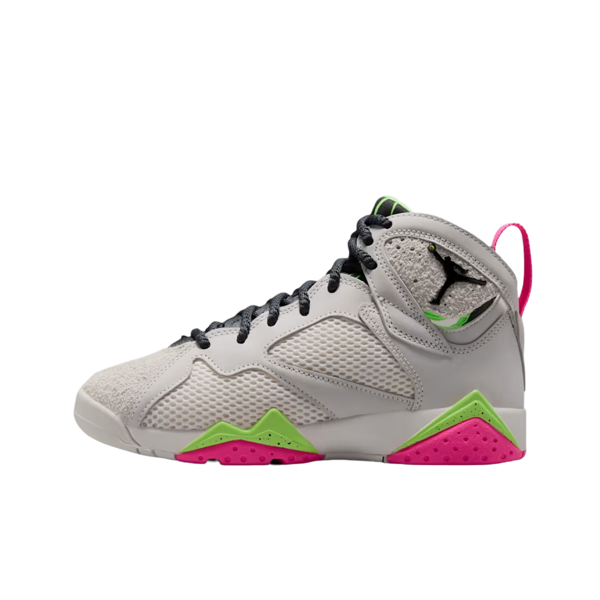(GS) Air Jordan 7 Retro "Tennis Day" (2026) [IV6509-030] Sneakers in Beige | FOOT NINJAS {1}
