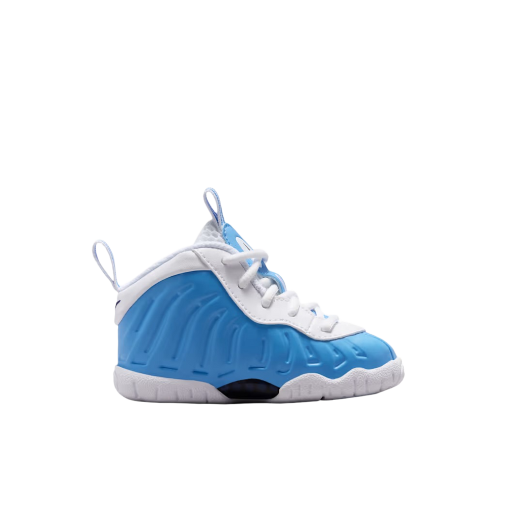(TD) Nike Little Foamposite Pro "UNC University Blue" (2026) [IQ7231-400] Sneakers in Blue | FOOT NINJAS {2}