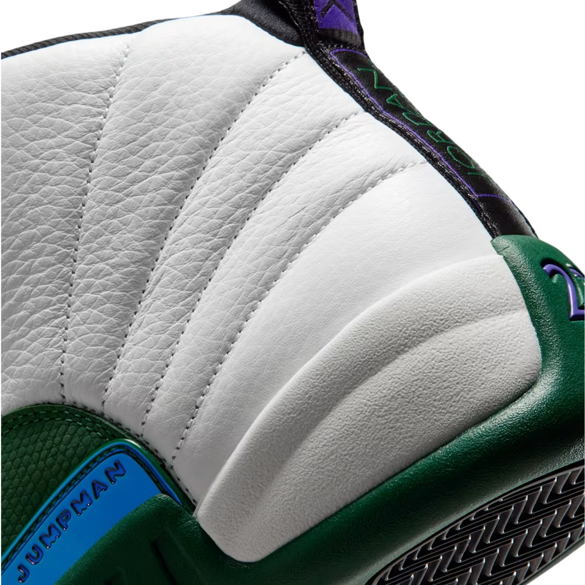 (Men's) Air Jordan 12 Retro "Milwaukee Bucks / Gorge Green" (2026) [CT8013-103] Sneakers in Green | FOOT NINJAS {8}