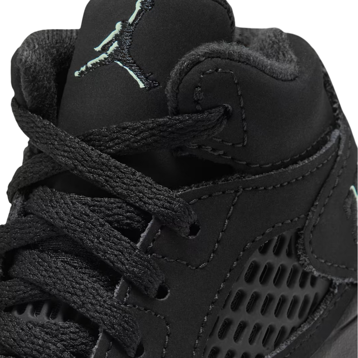 [PRE-ORDER] (TD) Air Jordan 5 Retro "Halloween" (2026) [HQ7981-001]