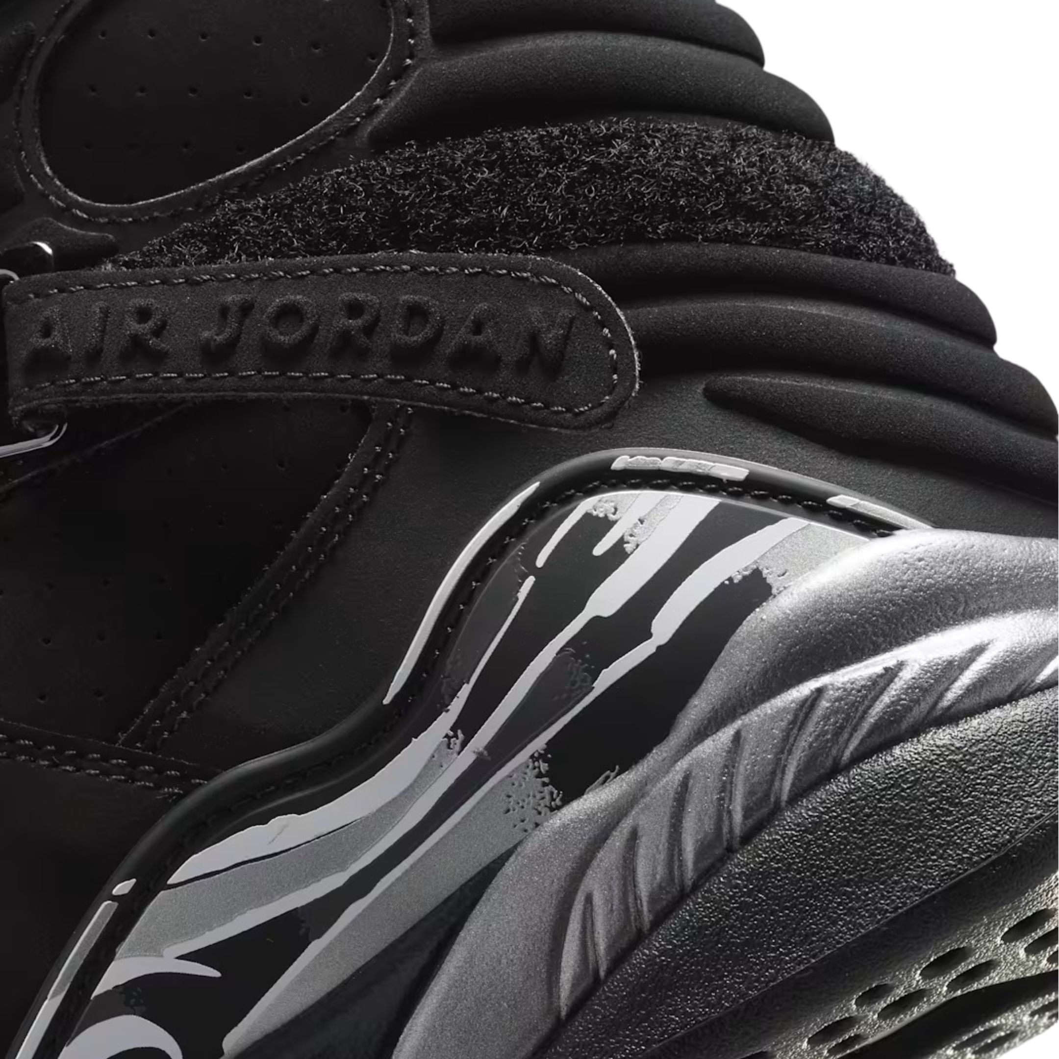 (GS) Air Jordan 8 Retro "Chrome" (2026) [305368-007] Sneakers in Black | FOOT NINJAS {8}