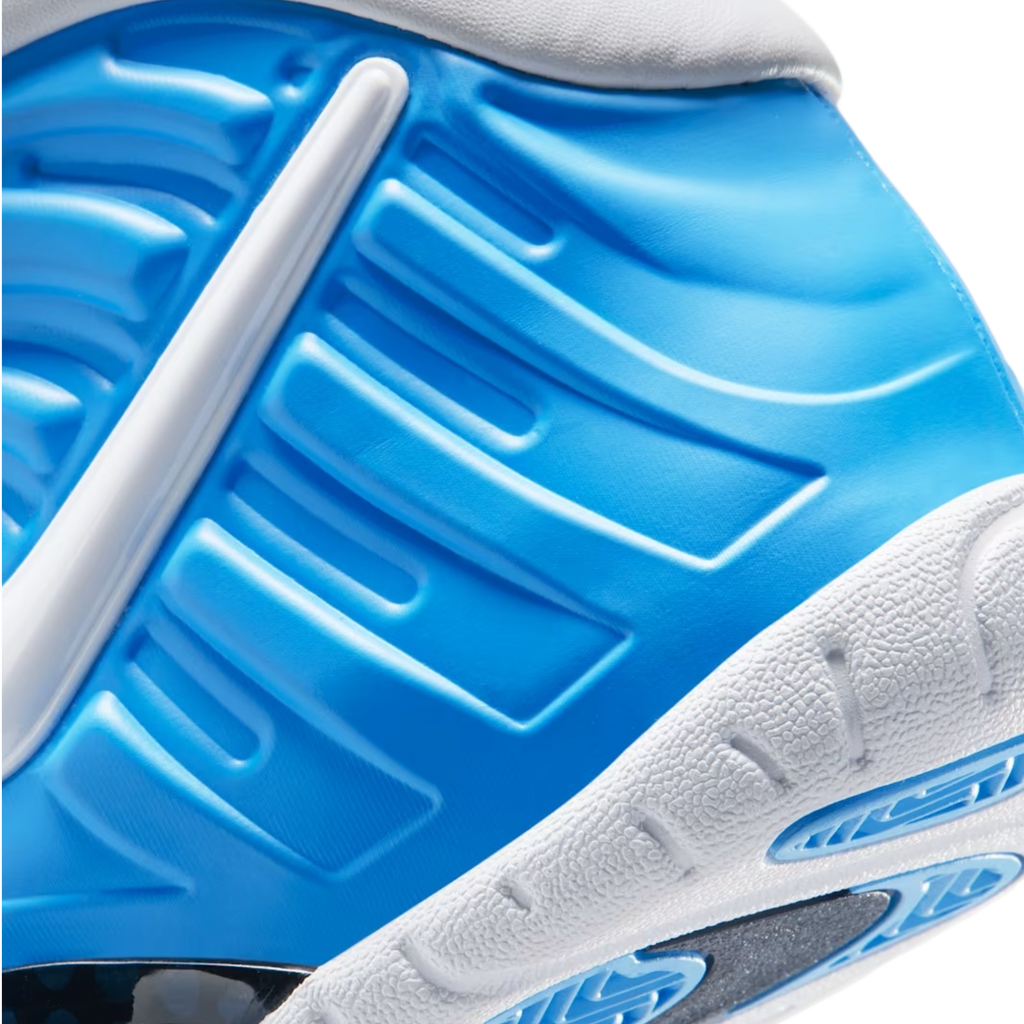 (GS) Nike Little Foamposite Pro "UNC University Blue" (2026) [IQ7230-400] Sneakers in Blue | FOOT NINJAS {8}