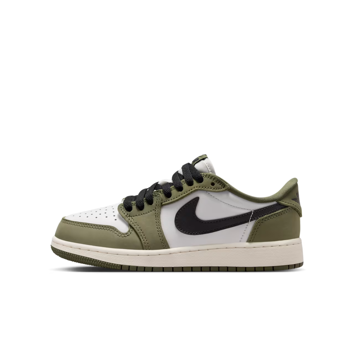 (GS) Air Jordan 1 Retro Low OG "Medium Olive" (2026) [HQ6999-200] Sneakers in Green | FOOT NINJAS {1}