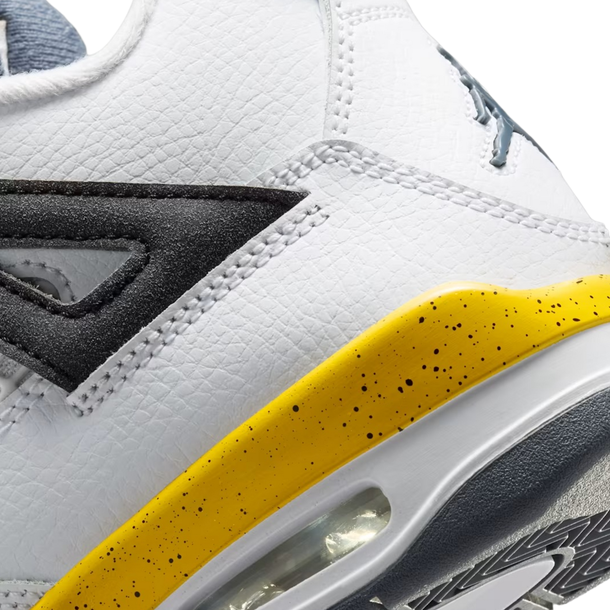 (GS) Air Jordan 4 Retro "Rare Air / Tour Yellow" (2026) [408452-102] Sneakers in White | FOOT NINJAS {9}