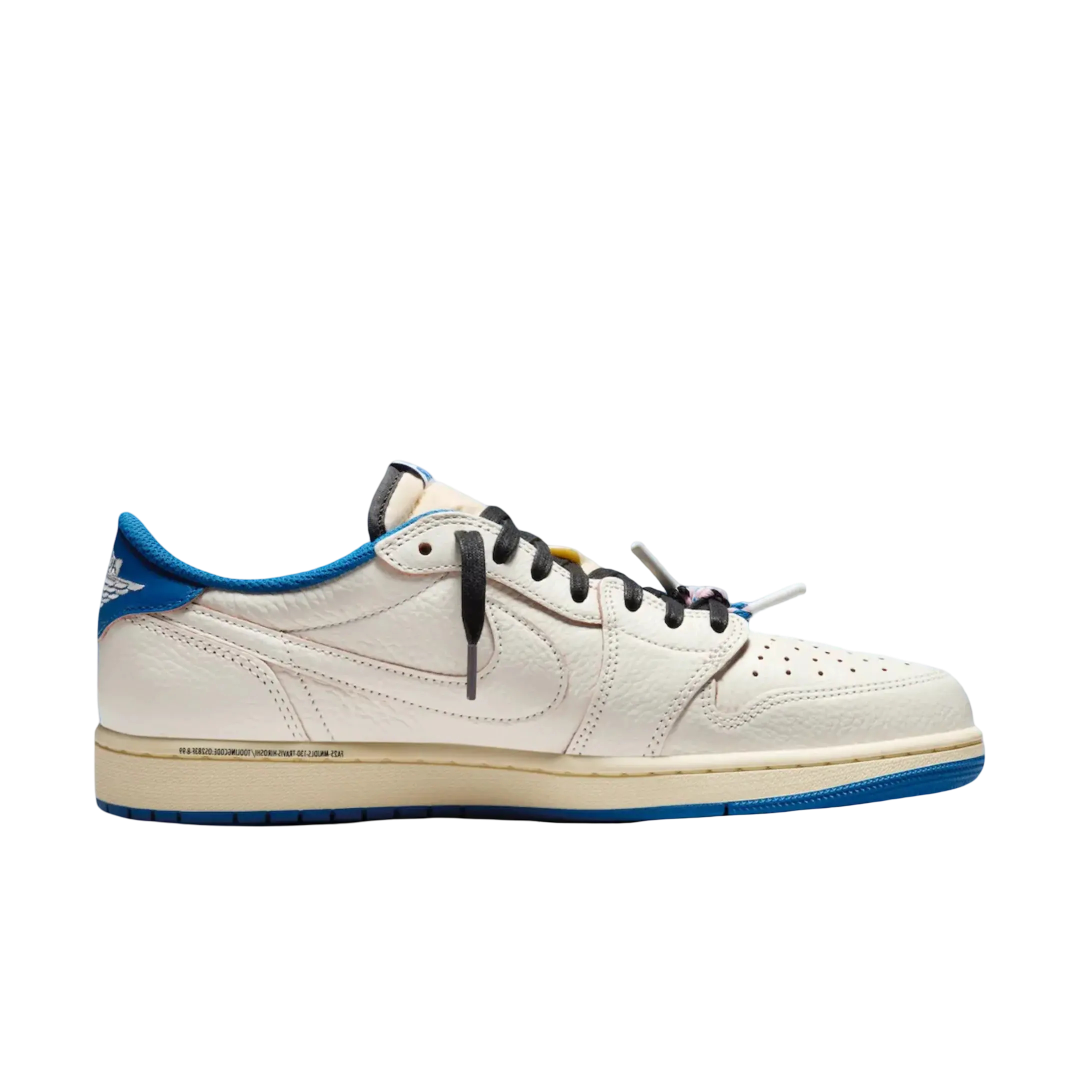 (Men's) Air Jordan 1 Low OG SP x Cactus Jack x Travis Scott x Fragment Design "Sail / Military Blue" (2025) [DM7866-104] Sneakers in Blue | FOOT NINJAS {2}