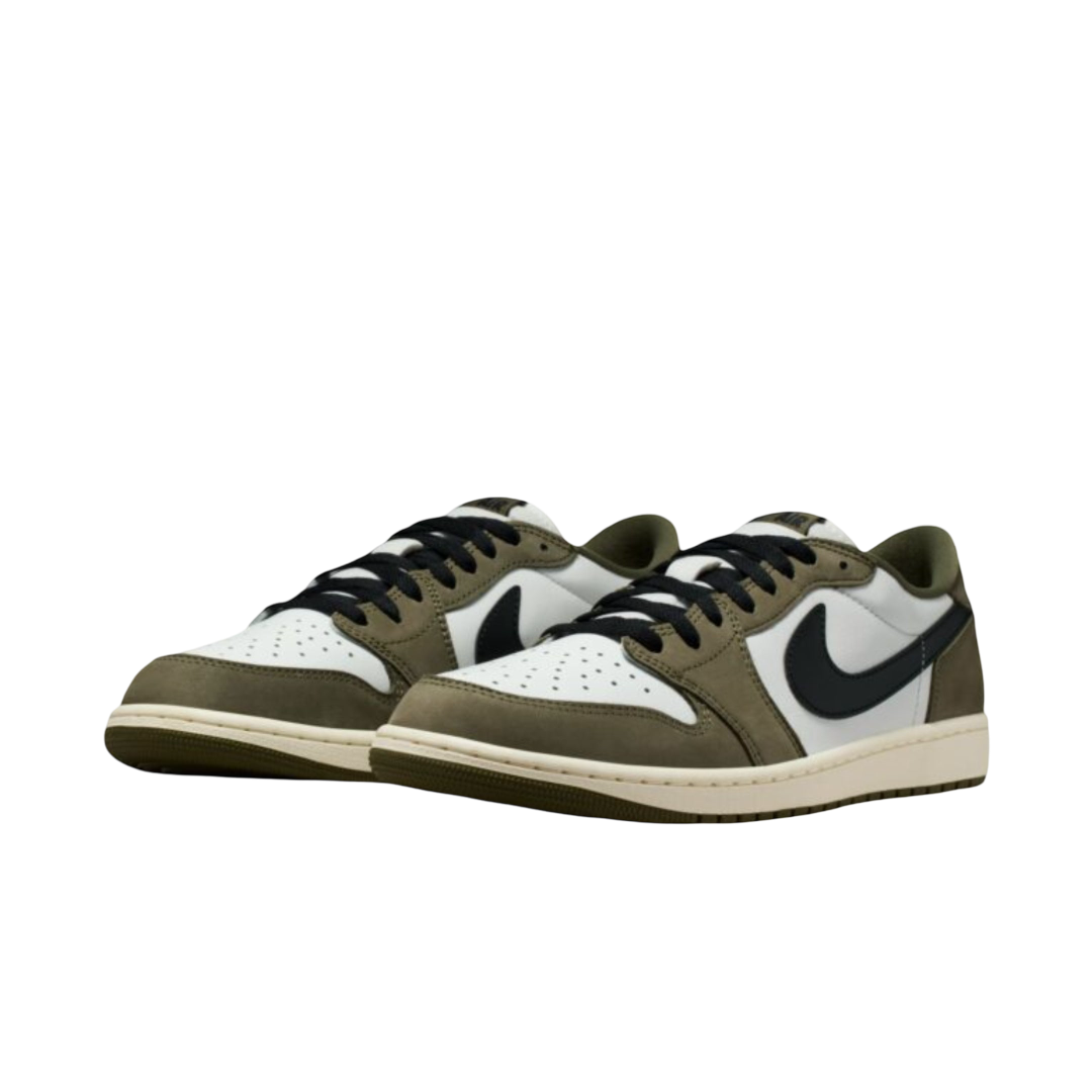 (Men's) Air Jordan 1 Retro Low OG "Medium Olive" (2026) [HQ6998-200] Sneakers in Green | FOOT NINJAS {3}