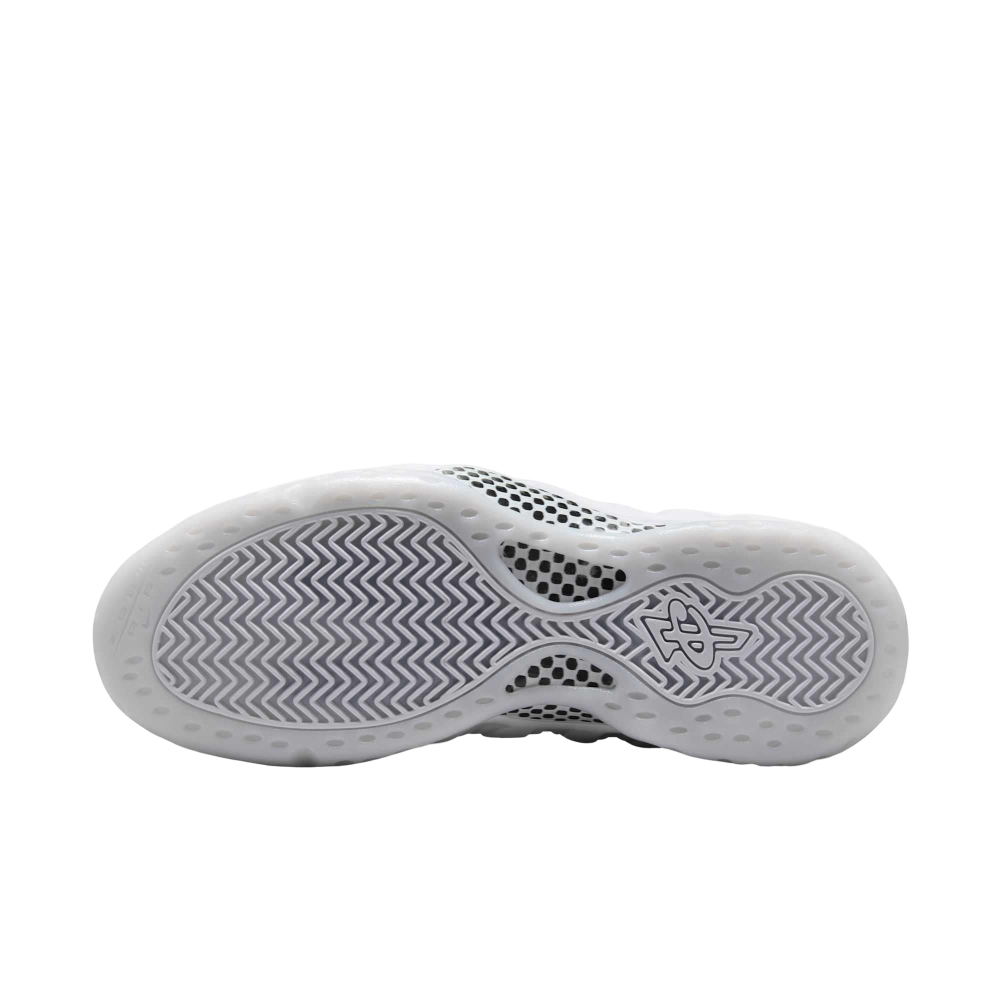 (Men's) Nike Air Foamposite One "Triple White" (2025) [HJ5195-100] Sneakers in White | FOOT NINJAS {6}