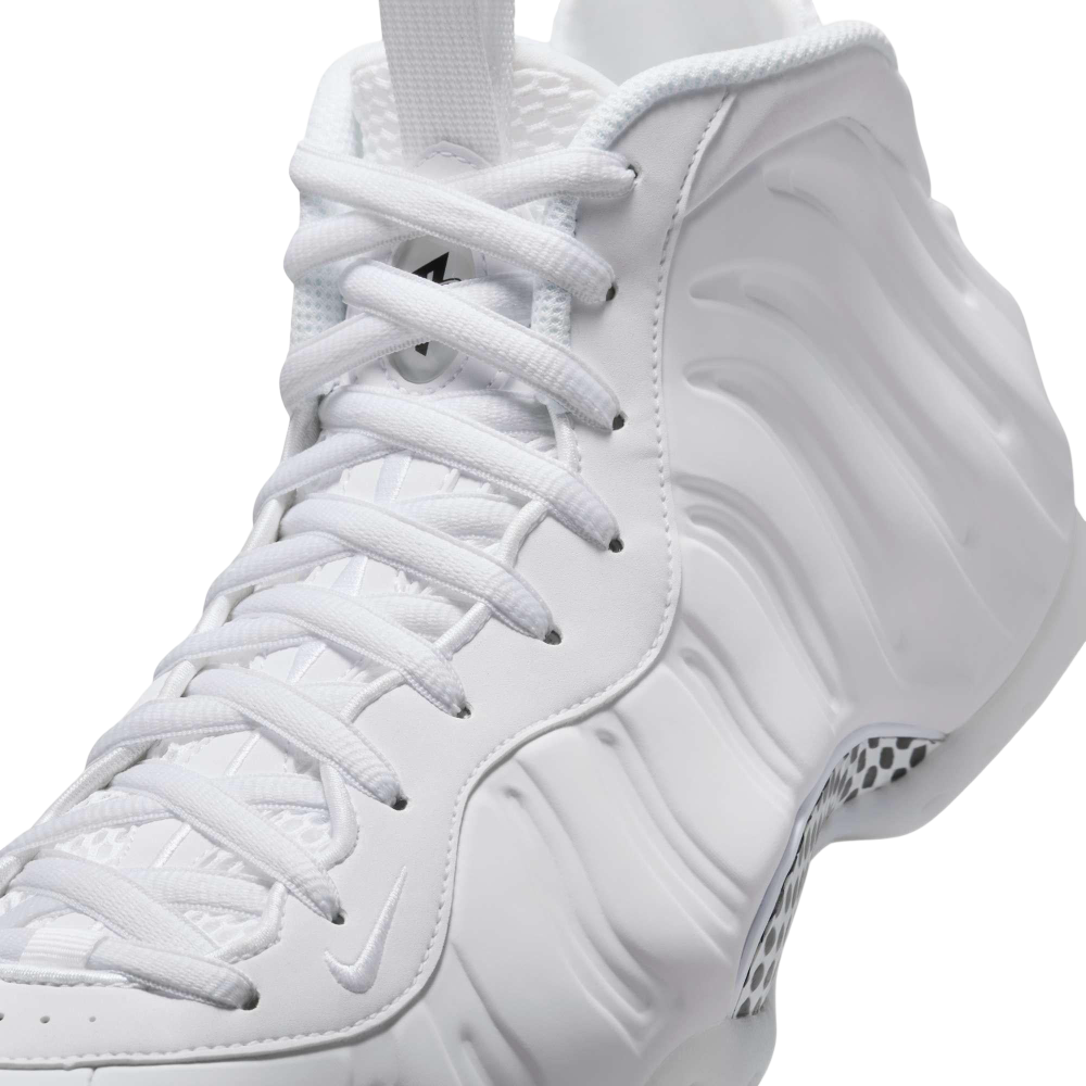 (Men's) Nike Air Foamposite One "Triple White" (2025) [HJ5195-100] Sneakers in White | FOOT NINJAS {7}