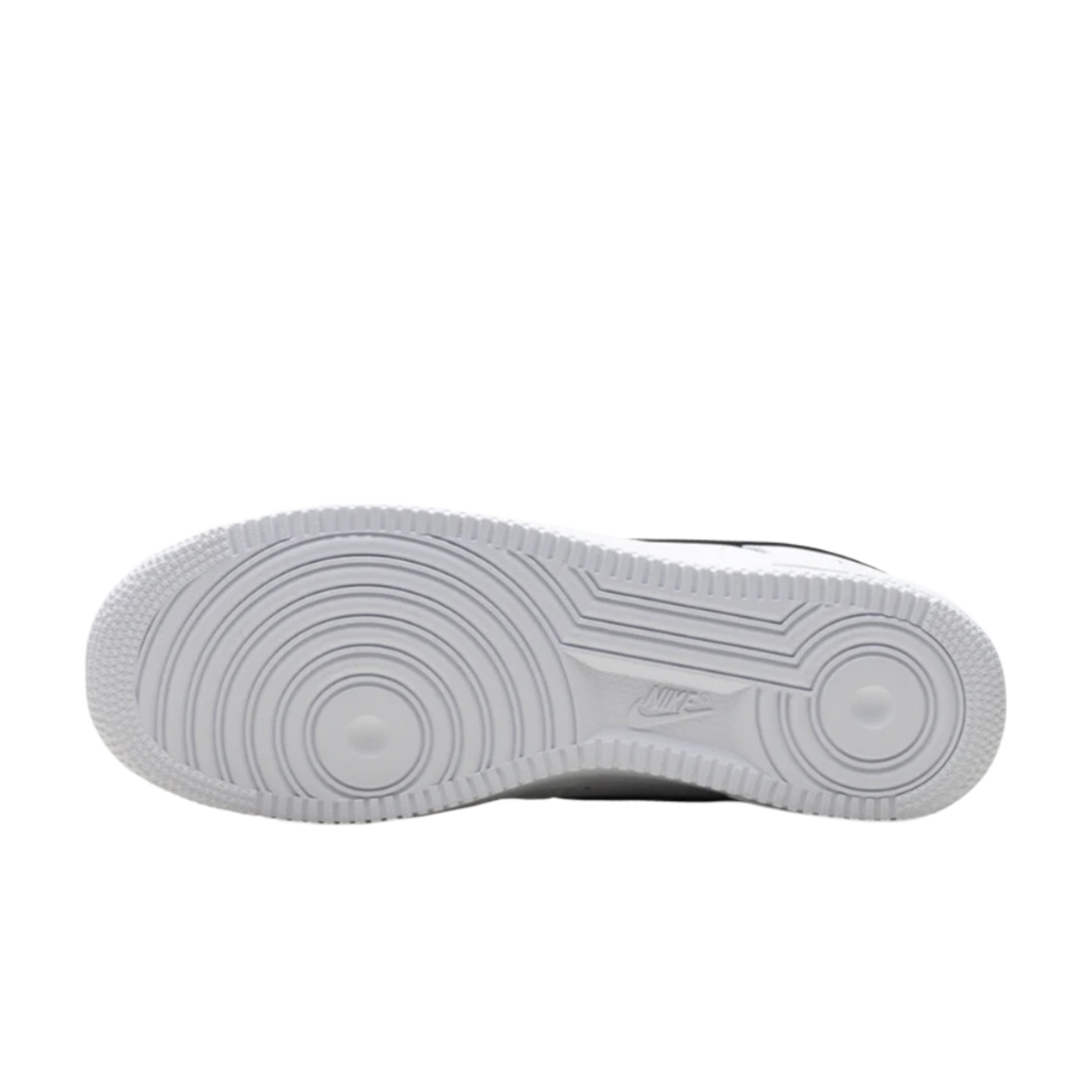 (Men's) Nike Air Force 1 Low SP x Supreme "Box Logo" White / Black (2025) [CU9225-102] Sneakers in White | FOOT NINJAS {5}