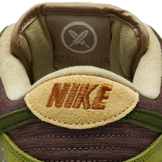 (Men's) Nike SB Dunk Low Pro x Yuto Horigome "Matcha / Asparagus" (2025) [HF8022-300] Sneakers in Green | FOOT NINJAS {9}