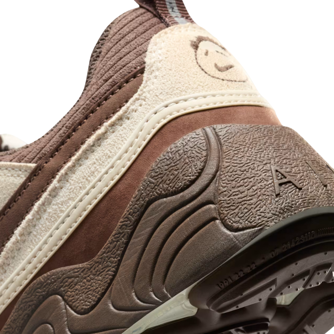 (Men's) Nike Zoom Field Jaxx x Cactus Jack x Travis Scott "Leche Blue" (2025) [HQ3072-400] Sneakers in Multicolor | FOOT NINJAS {8}