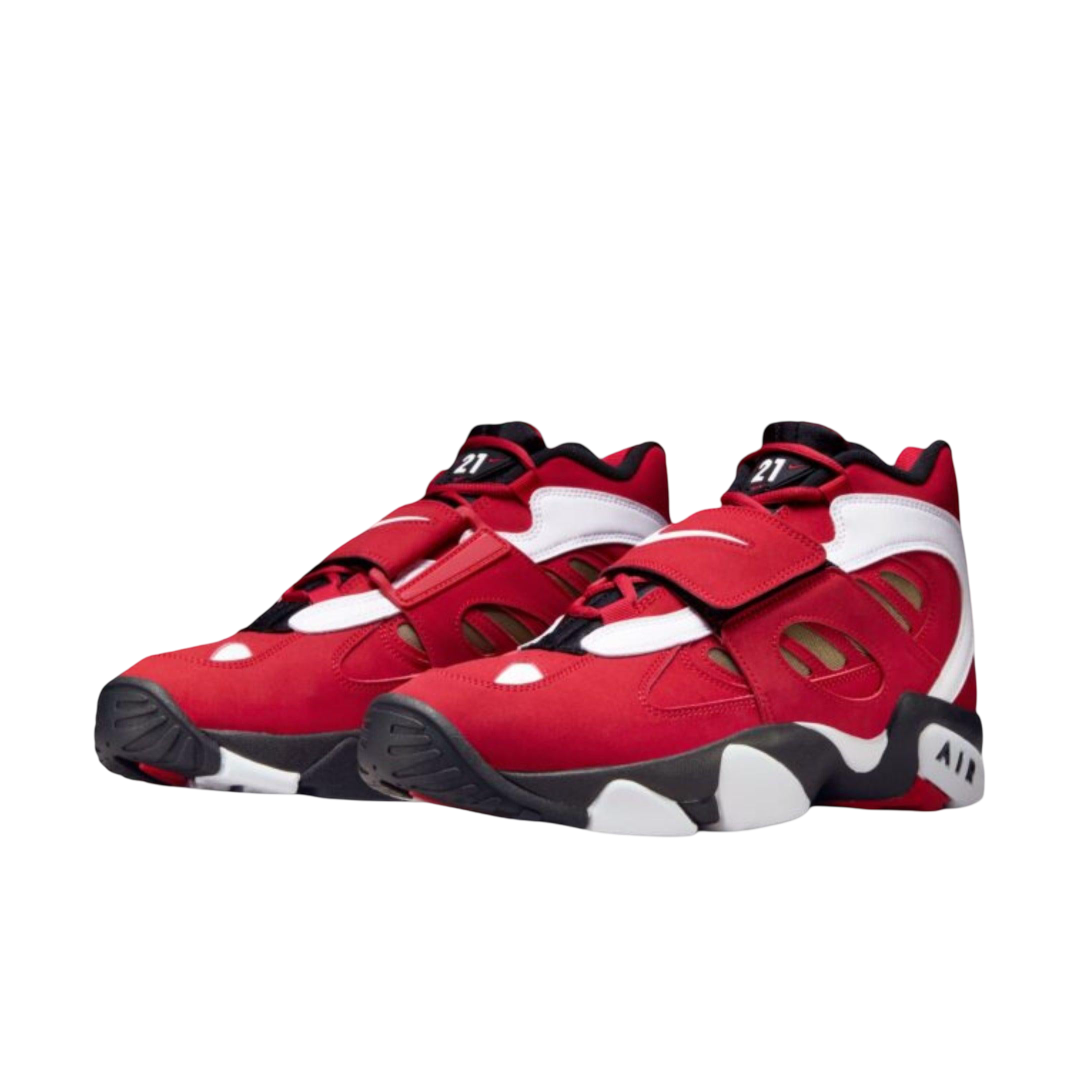 (Men's) Nike Air Diamond Turf 2 OG "Prime Red / Metallic Gold" (2026) [HQ2631-600] Sneakers in Red | FOOT NINJAS {3}