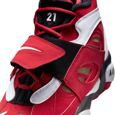 (Men's) Nike Air Diamond Turf 2 OG "Prime Red / Metallic Gold" (2026) [HQ2631-600] Sneakers in Red | FOOT NINJAS {7}