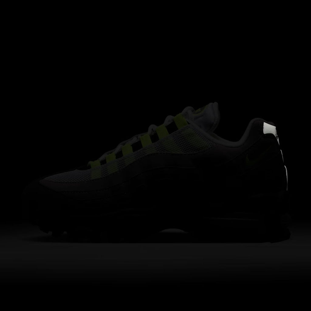 (Men's) Nike Air Max 95 OG "Big Bubble Neon" (2025/2026) [HM4740-001] Sneakers in Green | FOOT NINJAS [9]