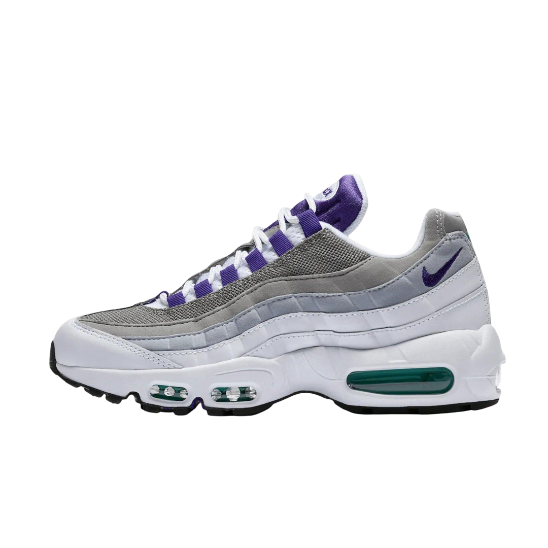 (Women's) Nike Air Max 95 OG Big Bubble "Grape" (2026) [HJ5996-100] Sneakers in Purple | FOOT NINJAS {1}