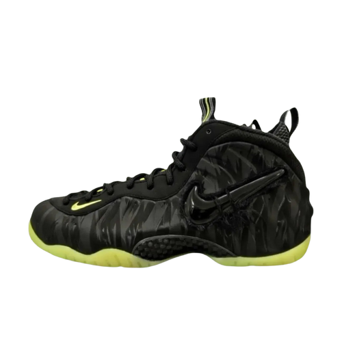 [PRE-ORDER] (Men's) Nike Air Foamposite Pro PE x University of Oregon "Mummy Duck Black" (2026) [IZ7806-001] Sneakers in Black | FOOT NINJAS {1}