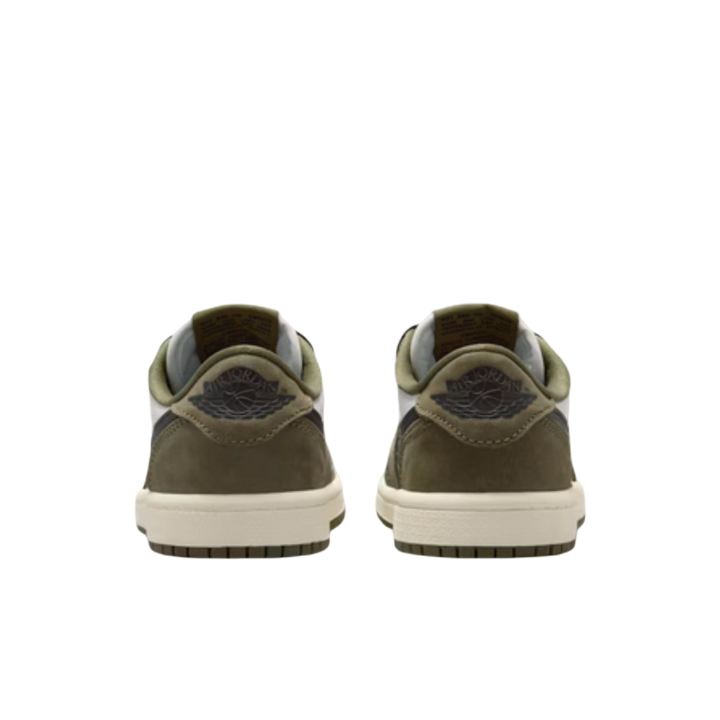 (PS) Air Jordan 1 Retro Low OG "Medium Olive" (2026) [HQ6996-200] Sneakers in Green | FOOT NINJAS {5}