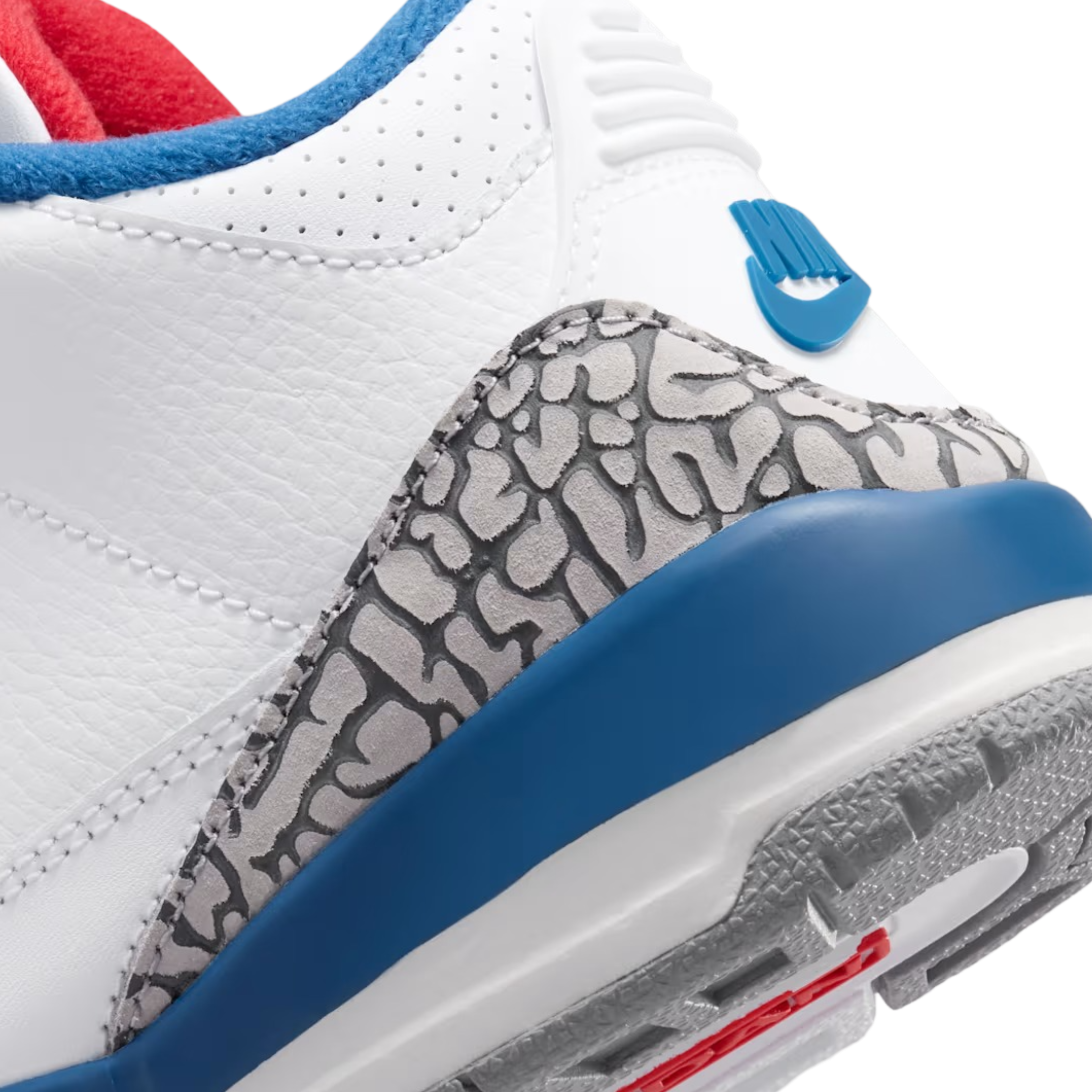 (PS) Air Jordan 3 Retro OG "True Blue" (2026) [DM0966-104] Sneakers in White | FOOT NINJAS [8]
