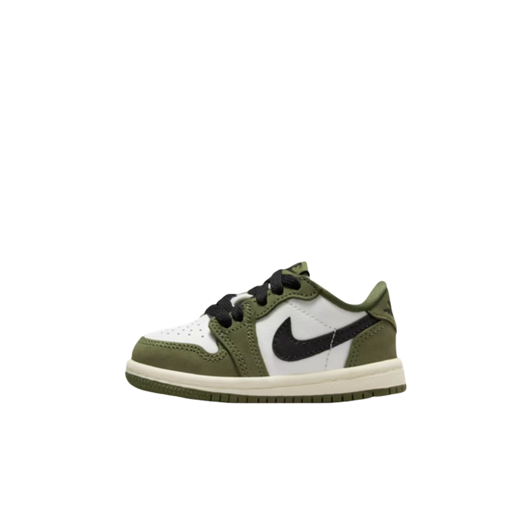 (TD) Air Jordan 1 Retro Low OG "Medium Olive" (2026) [HQ6997-200] Sneakers in Green | FOOT NINJAS {1}