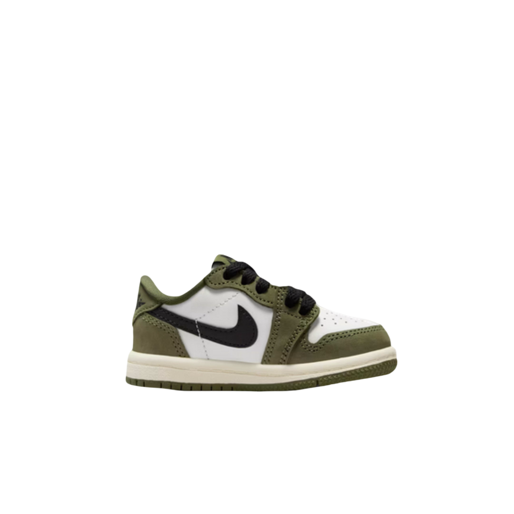 (TD) Air Jordan 1 Retro Low OG "Medium Olive" (2026) [HQ6997-200] Sneakers in Green | FOOT NINJAS {2}