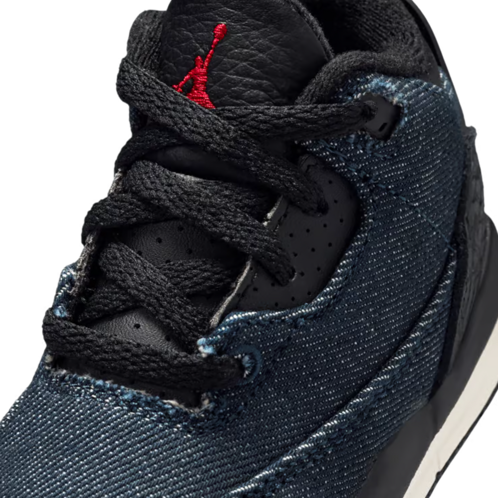 (TD) Air Jordan 3 Retro x Levi's "Rigid Denim" (2026) [IQ8059-400] Sneakers in Blue | FOOT NINJAS {7}