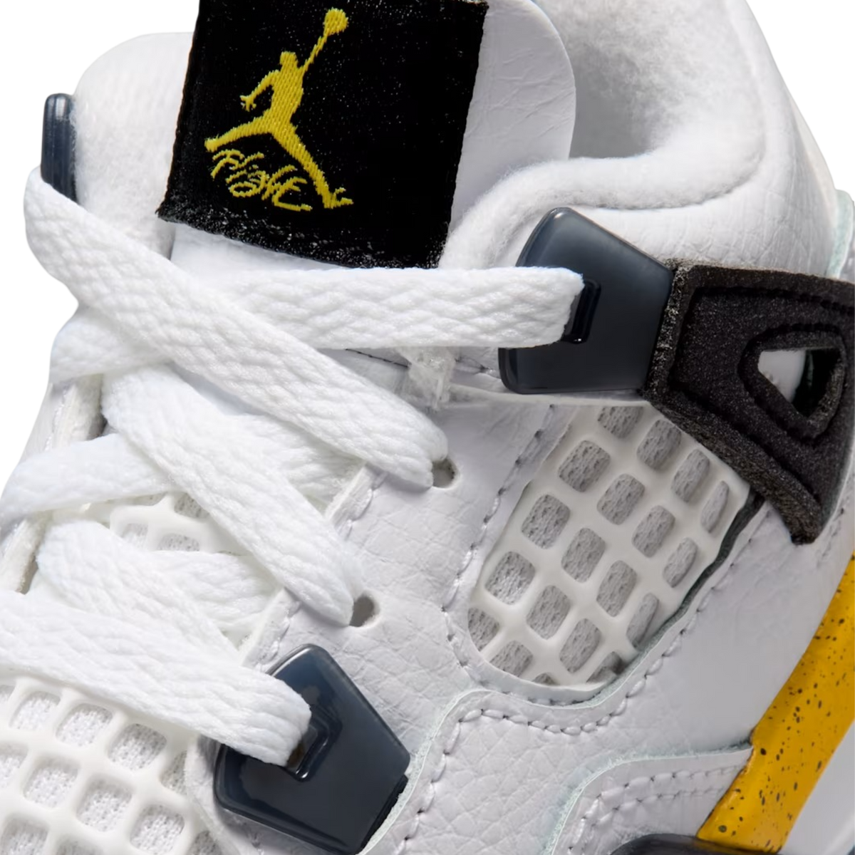 (TD) Air Jordan 4 Retro "Rare Air / Tour Yellow" (2026) [BQ7670-102] Sneakers in White | FOOT NINJAS {7}