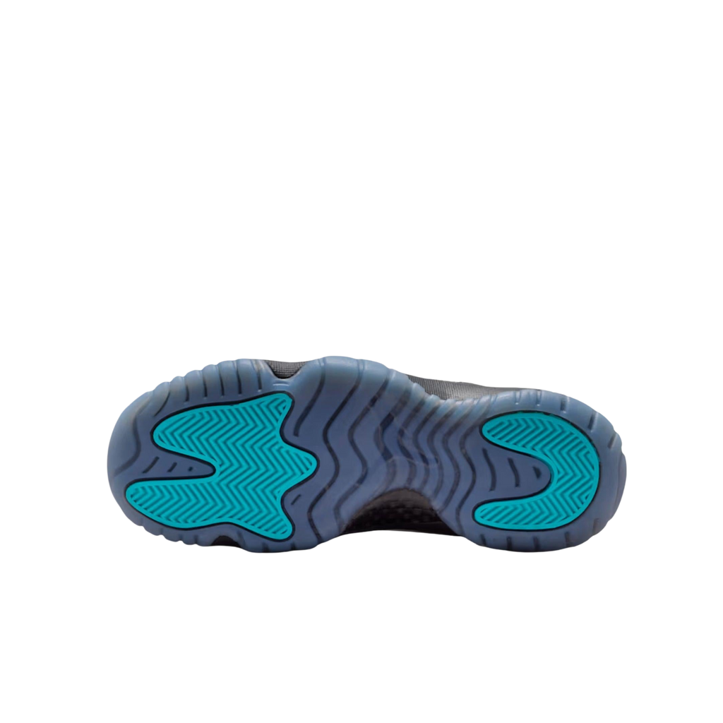(GS) Air Jordan 11 Retro "Black / Gamma Blue" (2025) [378038-047] Sneakers in Black | FOOT NINJAS [6]
