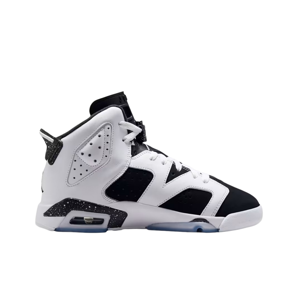 (GS) Air Jordan 6 Retro "Oreo" (2026) [384665-108] Sneakers in Black | FOOT NINJAS {2}