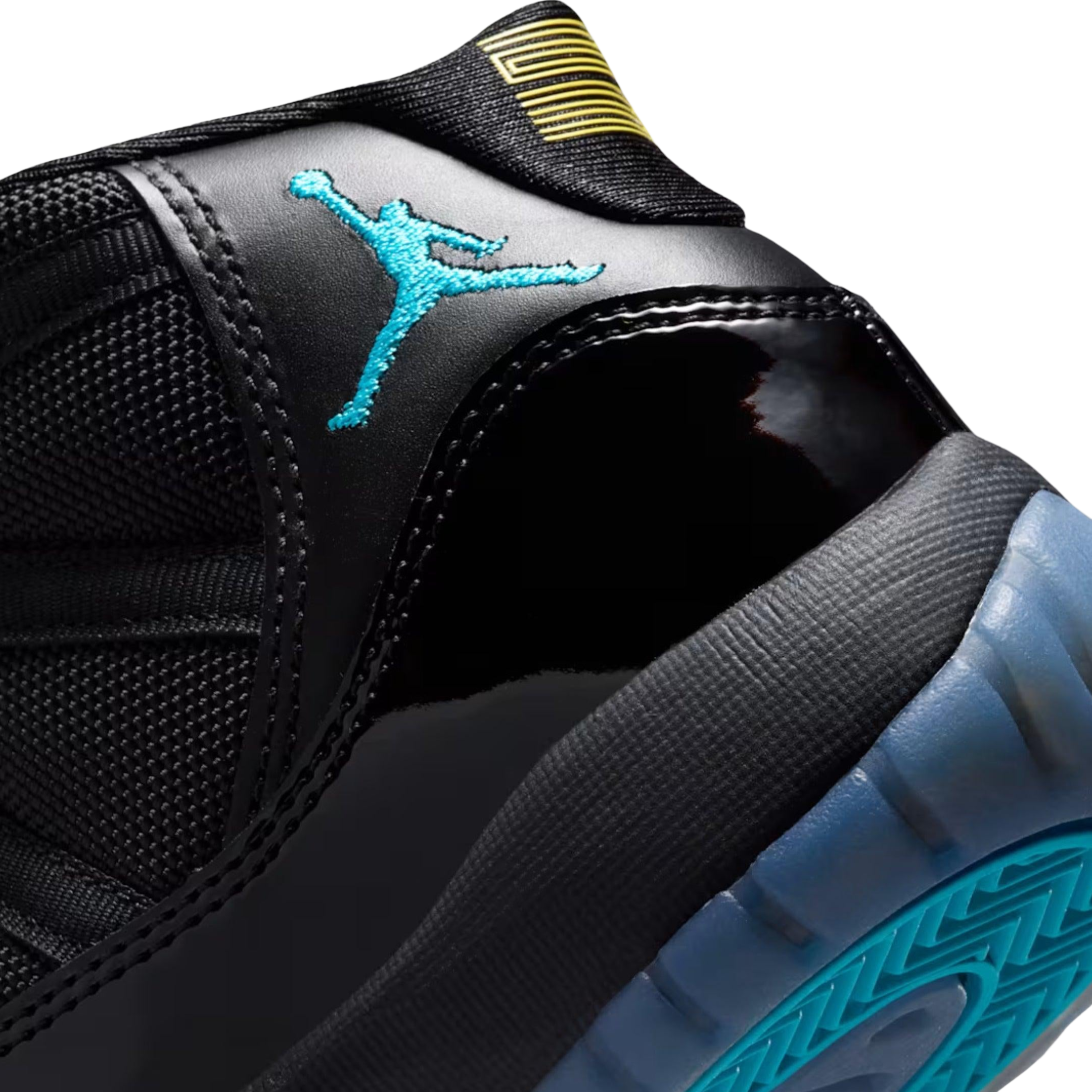 (GS) Air Jordan 11 Retro "Black / Gamma Blue" (2025) [378038-047] Sneakers in Black | FOOT NINJAS [8]