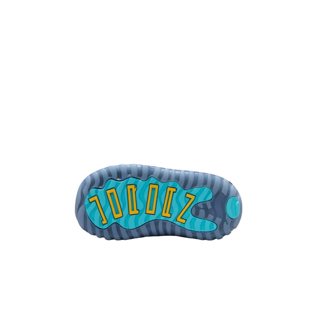 (TD) Air Jordan 11 Retro "Black / Gamma Blue" (2025) [378040-047] Sneakers in Black | FOOT NINJAS [6]